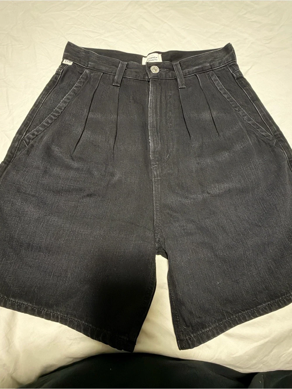 Anthropologie Citizens of Humanity Maritzy black pleated denim long shorts 23 - Picture 6 of 11